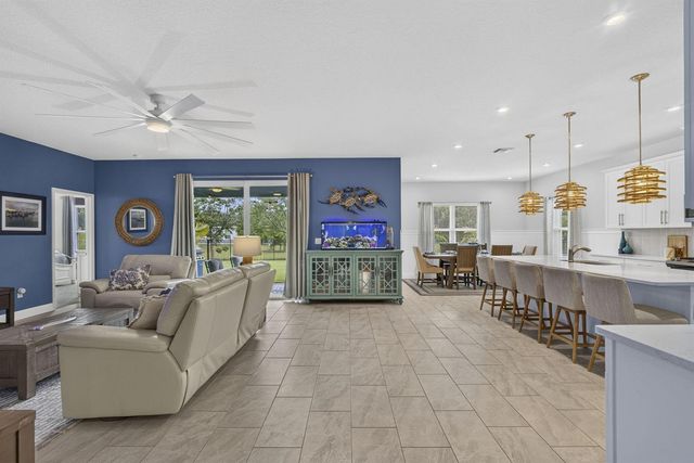 1201 Harvester Crossing, Loxahatchee, FL 33470