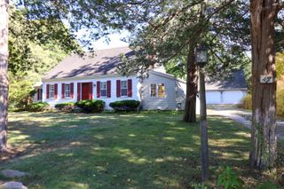 42 Robbins Circle, Dennis, MA 02638