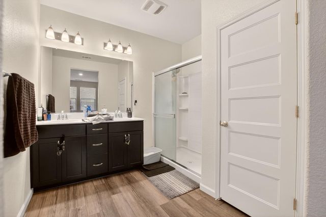 1681 Oleander Ave, Manteca, CA 95337