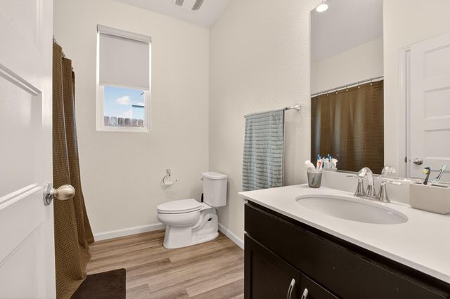 1681 Oleander Ave, Manteca, CA 95337