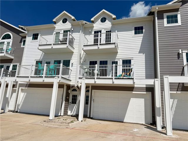 14832 Whitecap Blvd, Corpus Christi, TX 78418