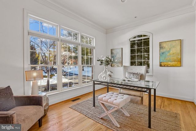 26 SANDALFOOT CT, Potomac, MD 20854