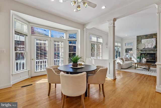 26 SANDALFOOT CT, Potomac, MD 20854