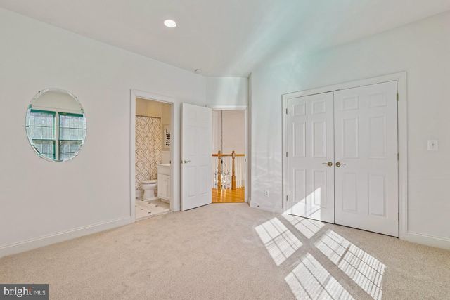 26 SANDALFOOT CT, Potomac, MD 20854