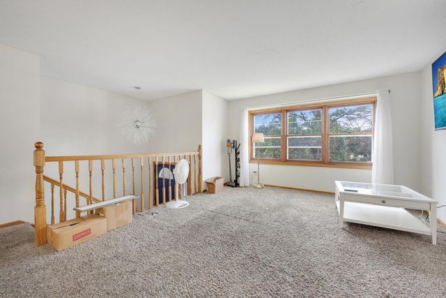 1984 Helena Court, Oakdale, MN 55128