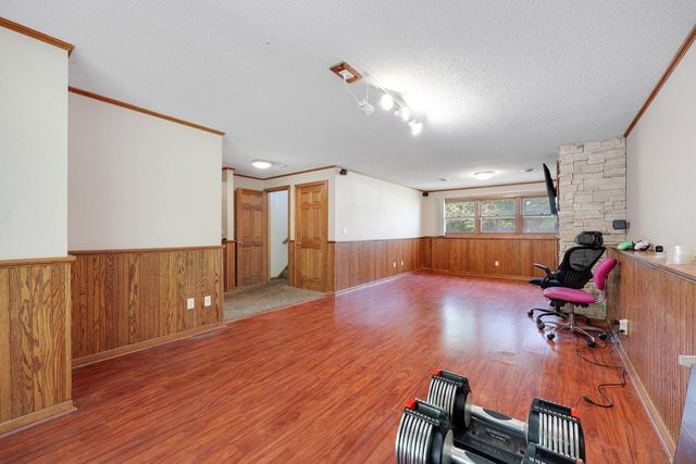1984 Helena Court, Oakdale, MN 55128