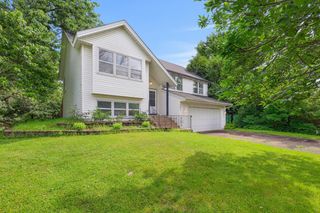 1984 Helena Court, Oakdale, MN 55128