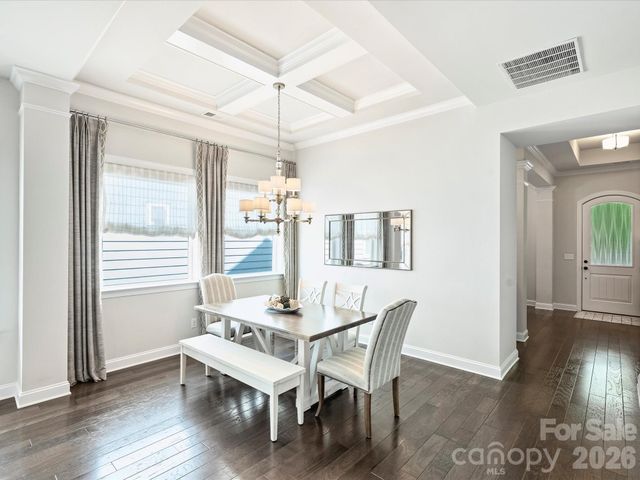 4913 Providence Country Club Drive, Charlotte, NC 28277