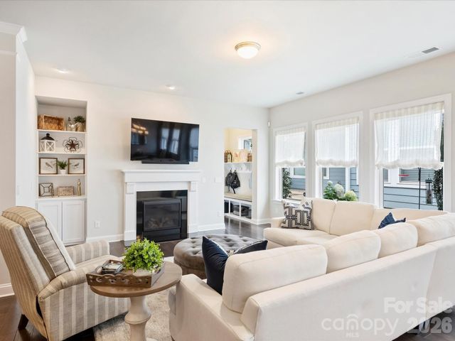 4913 Providence Country Club Drive, Charlotte, NC 28277