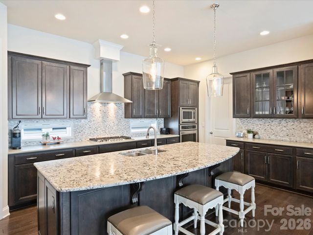 4913 Providence Country Club Drive, Charlotte, NC 28277