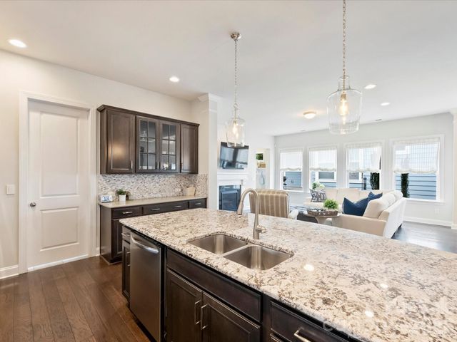 4913 Providence Country Club Drive, Charlotte, NC 28277