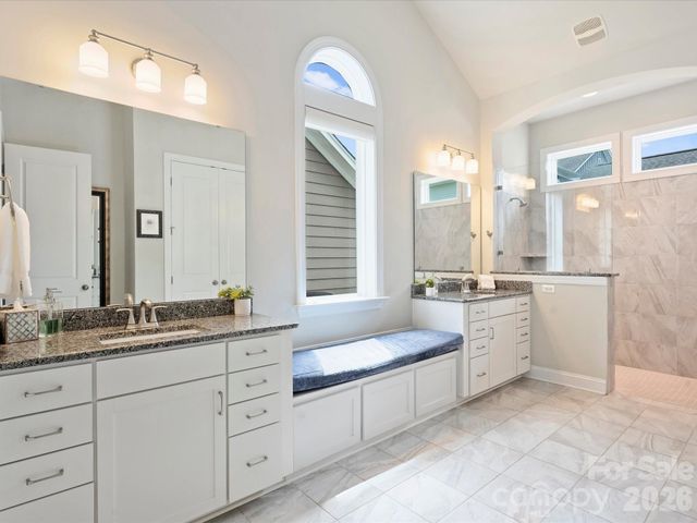 4913 Providence Country Club Drive, Charlotte, NC 28277