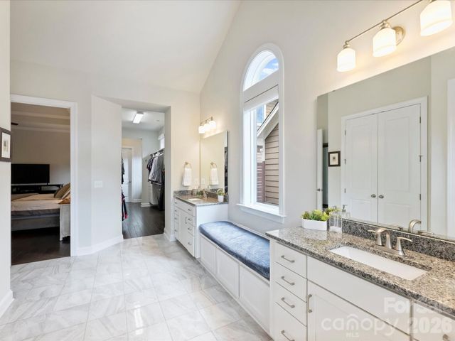 4913 Providence Country Club Drive, Charlotte, NC 28277
