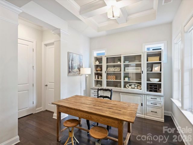 4913 Providence Country Club Drive, Charlotte, NC 28277
