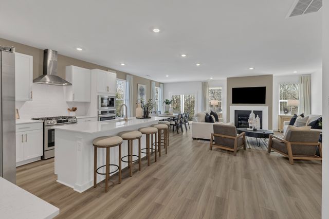 6348 N New Hope Road, Hermitage, TN 37076