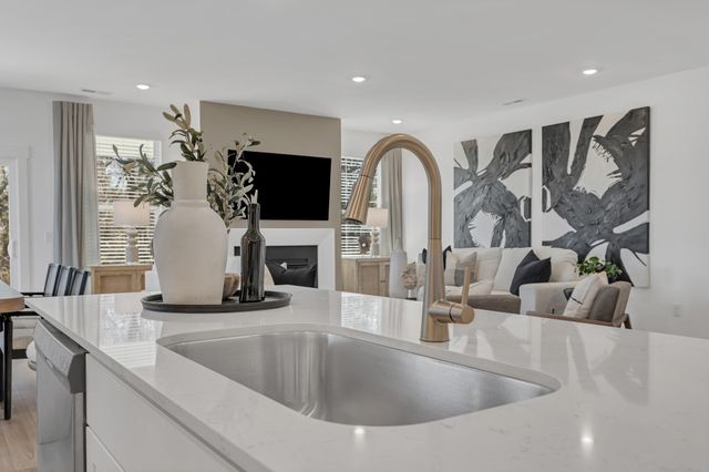 6348 N New Hope Road, Hermitage, TN 37076