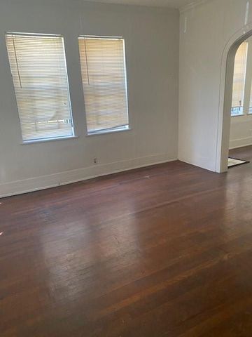 2805 Rosedale Street, Houston, TX 77004