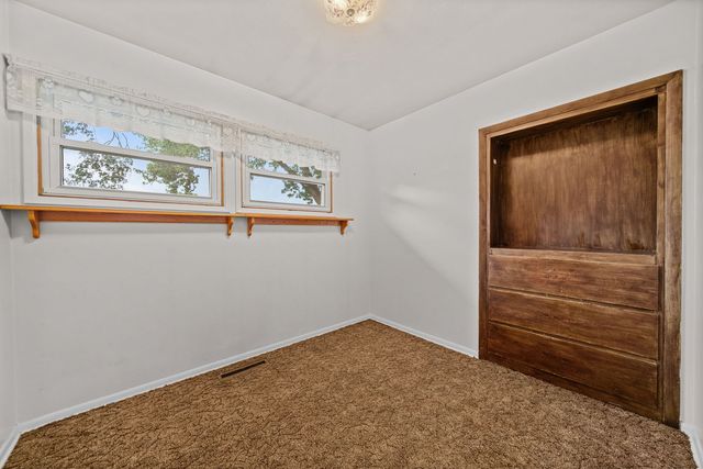 1006 Copper Drive, Machesney Park, IL 61115