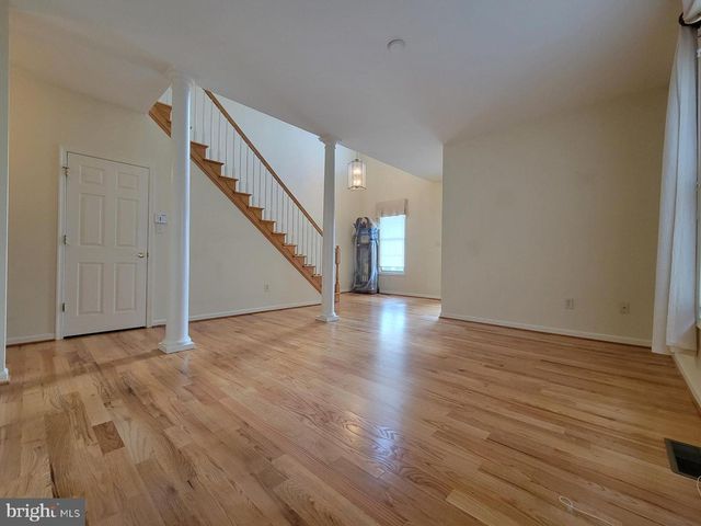 1852 MERIDIAN DR, Hagerstown, MD 21742