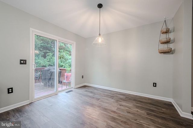 331 NORMAN DR, Newark, DE 19702