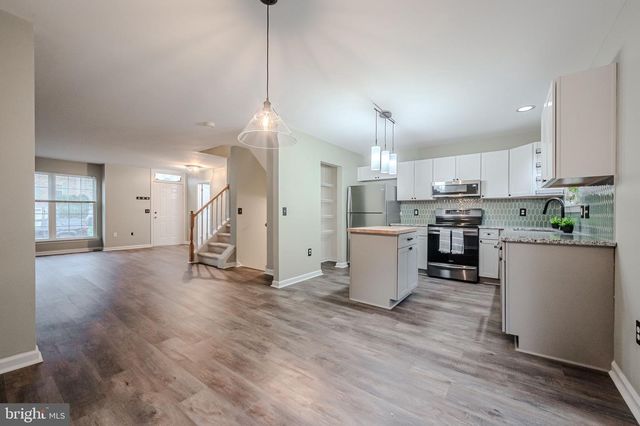 331 NORMAN DR, Newark, DE 19702