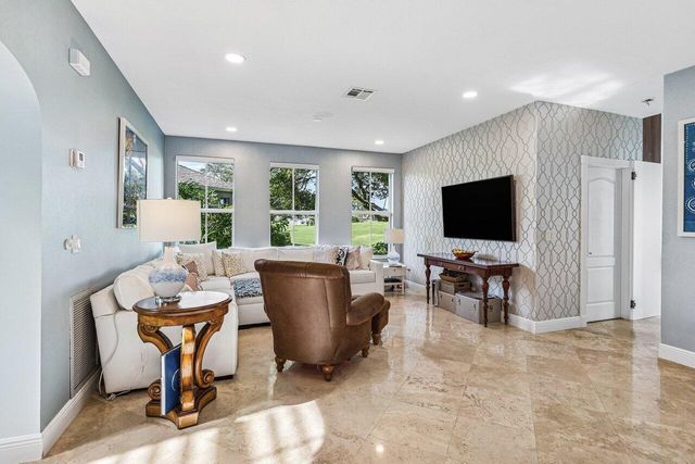 3905 NW 58th Street, Boca Raton, FL 33496