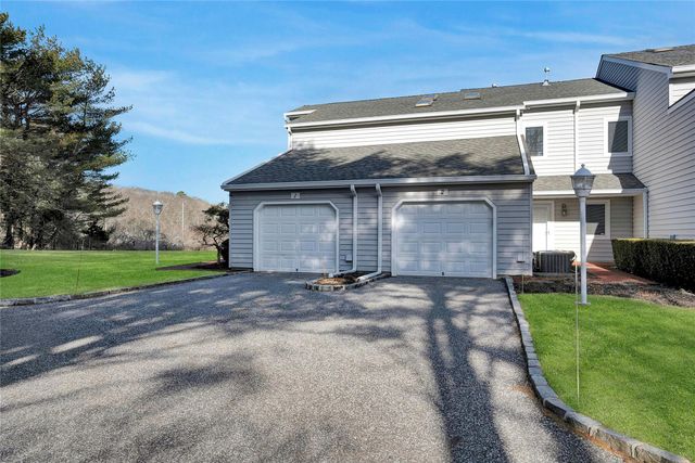 34 Montauk Highway 2, Westhampton, NY 11977
