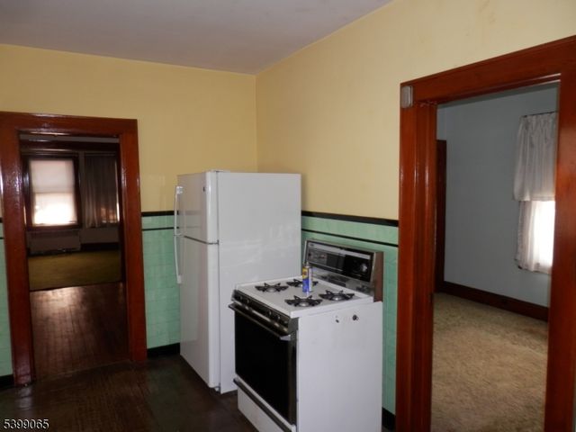 757 Grier Ave, Elizabeth City, NJ 07202