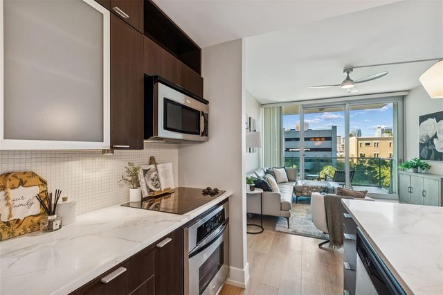 111 N 12TH STREET 1402, Tampa, FL 33602