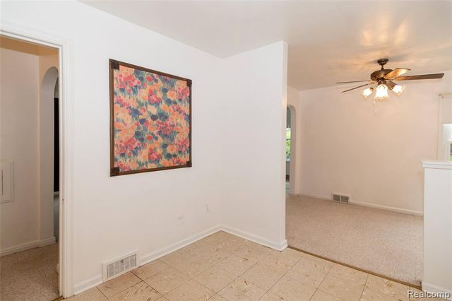 13113 Chestnut Street, Southgate, MI 48195