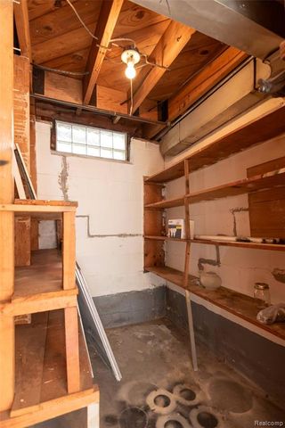 13113 Chestnut Street, Southgate, MI 48195