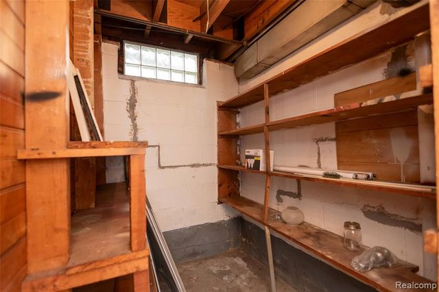13113 Chestnut Street, Southgate, MI 48195