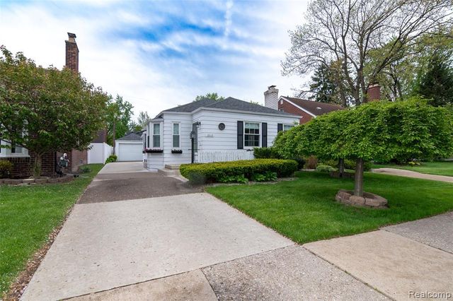 13113 Chestnut Street, Southgate, MI 48195