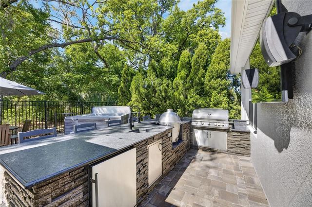 14121 CARISSA MEADOWS COURT, Riverview, FL 33569