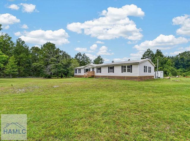 97 Smiley Road NE, Ludowici, GA 31316