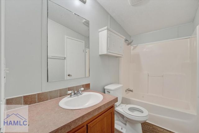 97 Smiley Road NE, Ludowici, GA 31316