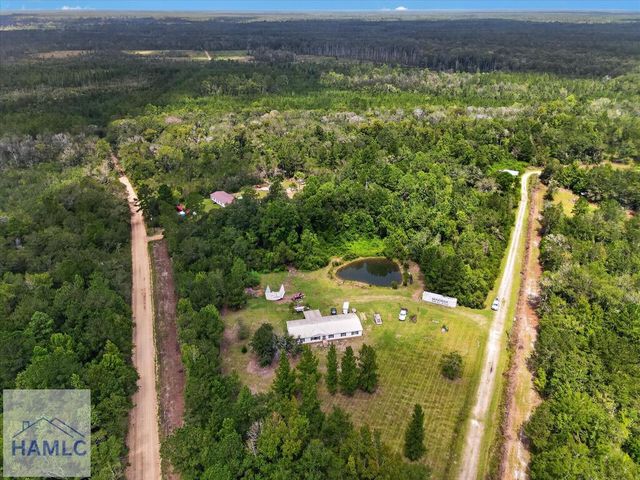 97 Smiley Road NE, Ludowici, GA 31316