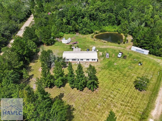 97 Smiley Road NE, Ludowici, GA 31316
