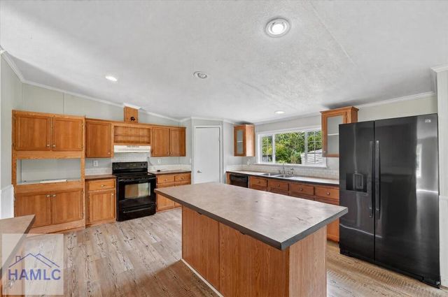 97 Smiley Road NE, Ludowici, GA 31316