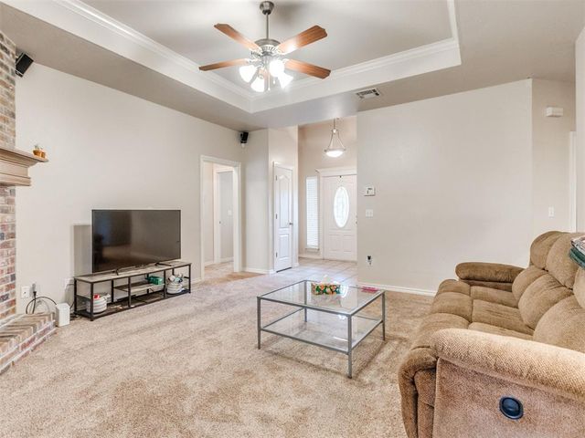 4617 Stag Horn Drive, Yukon, OK 73099