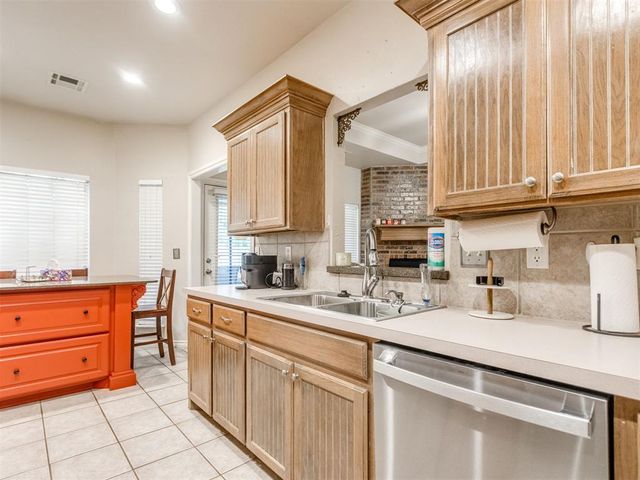 4617 Stag Horn Drive, Yukon, OK 73099