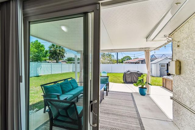 10944 106TH AVENUE, Largo, FL 33778