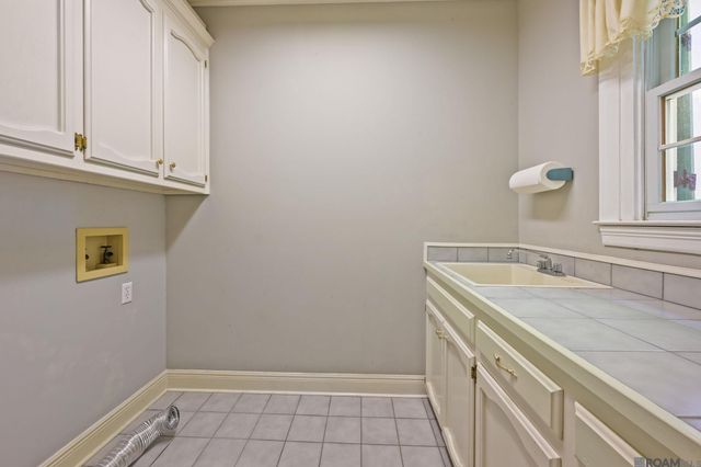 18235 Bel Meadow Ave, Saint George, LA 70810