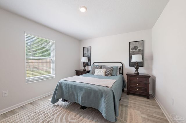 2545 Sutton Place Dr, Cantonment, FL 32533