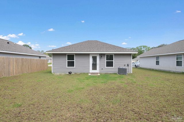 2545 Sutton Place Dr, Cantonment, FL 32533