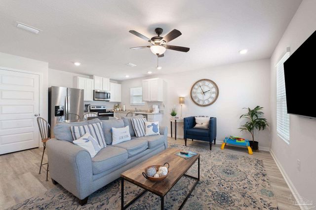 2545 Sutton Place Dr, Cantonment, FL 32533