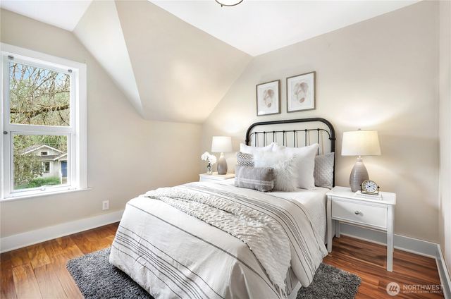 1606 22nd Avenue, Seattle, WA 98122