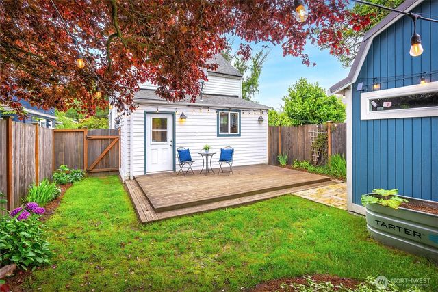 1606 22nd Avenue, Seattle, WA 98122