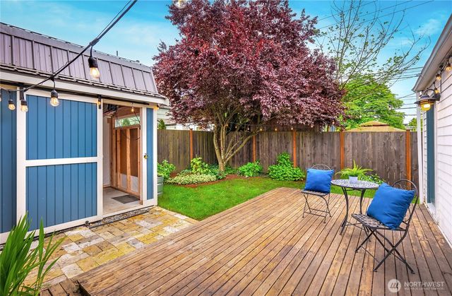 1606 22nd Avenue, Seattle, WA 98122