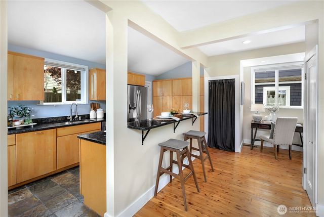 1606 22nd Avenue, Seattle, WA 98122